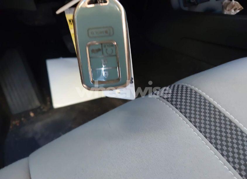 Photo 11 of 2019 Honda Civic EX (VIN 19XFC1F33KE005793)