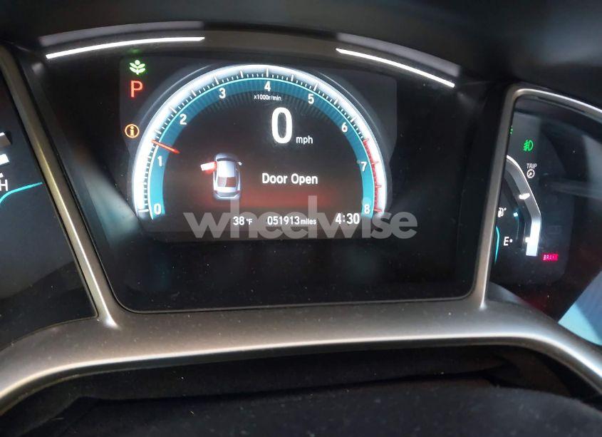 Photo 7 of 2019 Honda Civic EX (VIN 19XFC1F33KE005793)