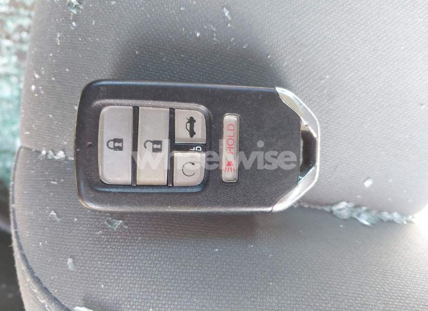 Photo 11 of 2019 Honda Civic EX (VIN 19XFC1F33KE008791)