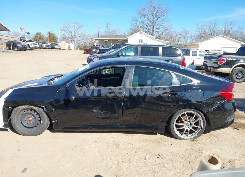 Photo 15 of 2019 Honda Civic EX (VIN 19XFC1F33KE008791)