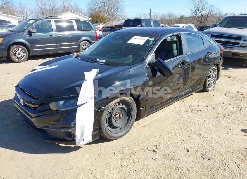 Photo 2 of 2019 Honda Civic EX (VIN 19XFC1F33KE008791)