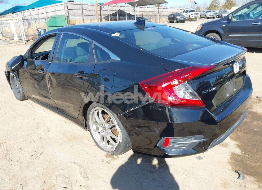 Photo 3 of 2019 Honda Civic EX (VIN 19XFC1F33KE008791)