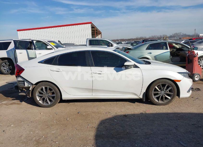 Photo 14 of 2019 Honda Civic EX (VIN 19XFC1F33KE012288)