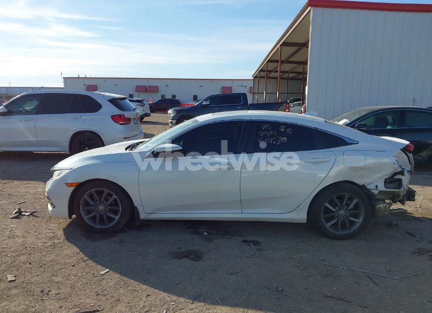 Photo 15 of 2019 Honda Civic EX (VIN 19XFC1F33KE012288)