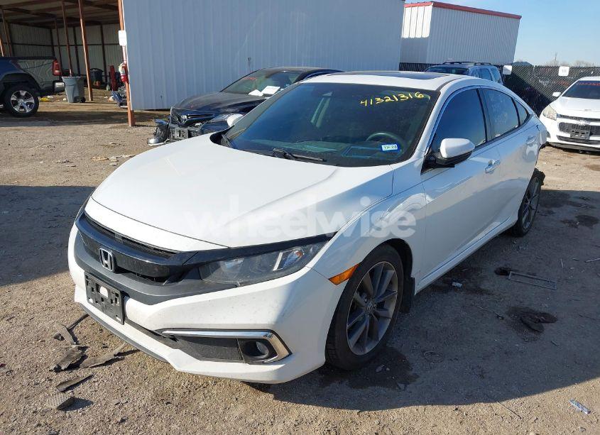 Photo 2 of 2019 Honda Civic EX (VIN 19XFC1F33KE012288)