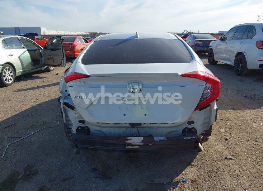 Photo 6 of 2019 Honda Civic EX (VIN 19XFC1F33KE012288)