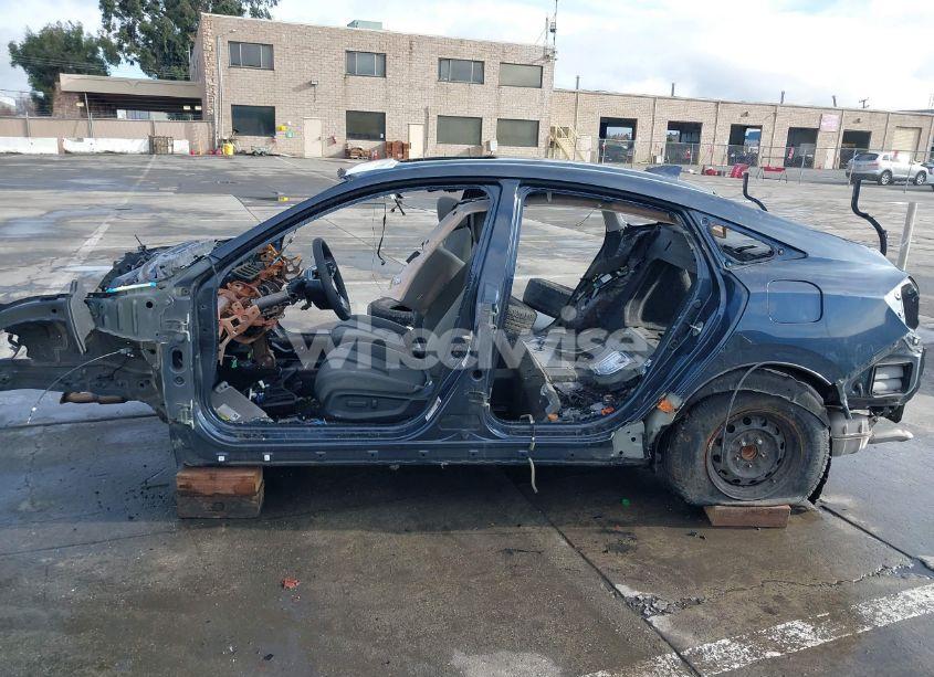 Photo 13 of 2019 Honda Civic EX (VIN 19XFC1F33KE209882)