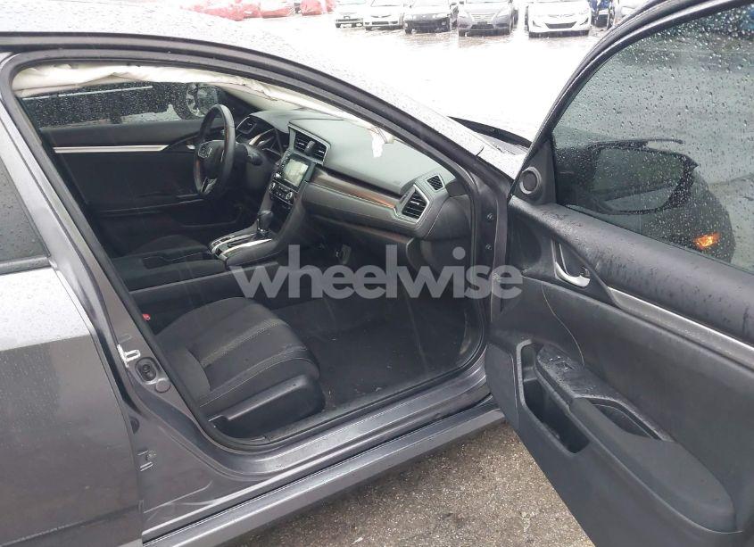 Photo 5 of 2020 Honda Civic EX (VIN 19XFC1F33LE010106)