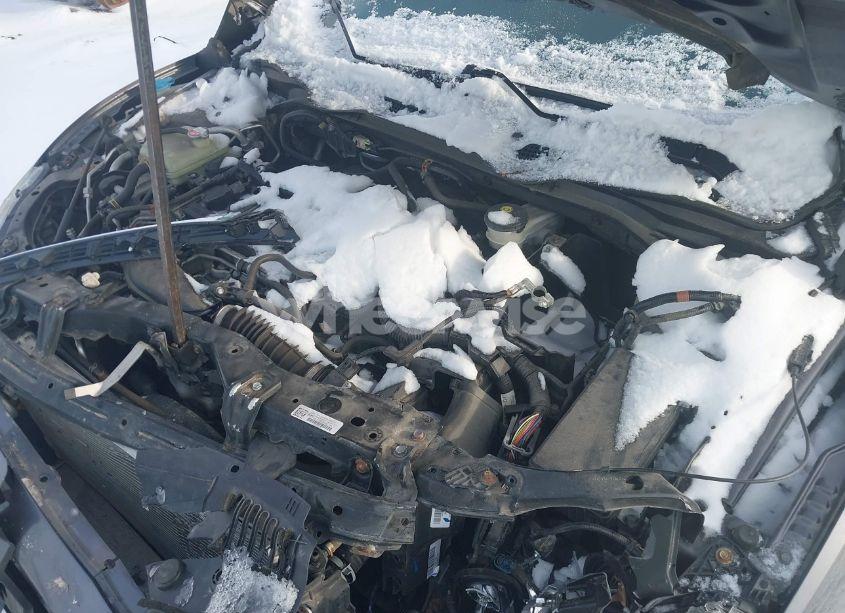 Photo 10 of 2016 Honda Civic EX-T (VIN 19XFC1F34GE029110)