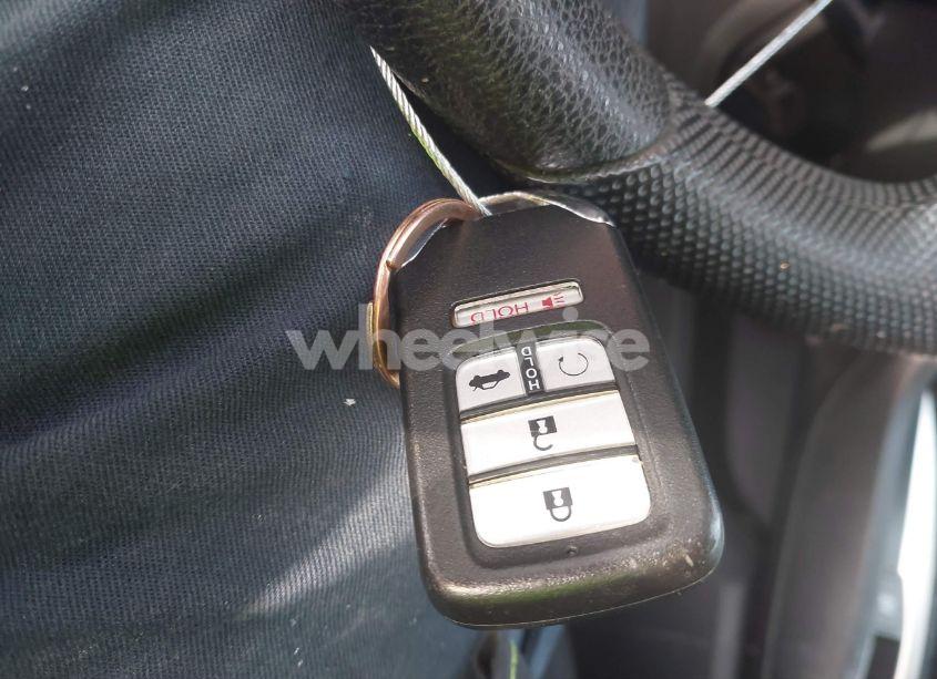 Photo 11 of 2016 Honda Civic EX-T (VIN 19XFC1F34GE029110)