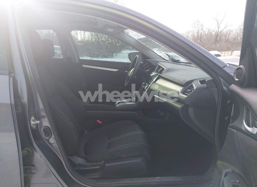 Photo 5 of 2016 Honda Civic EX-T (VIN 19XFC1F34GE029110)