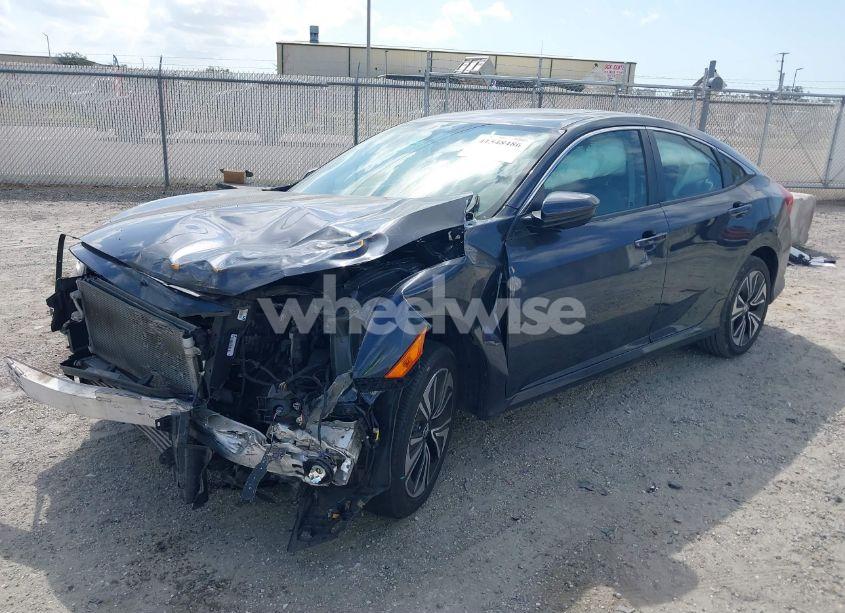 Photo 2 of 2016 Honda Civic EX-T (VIN 19XFC1F34GE037871)