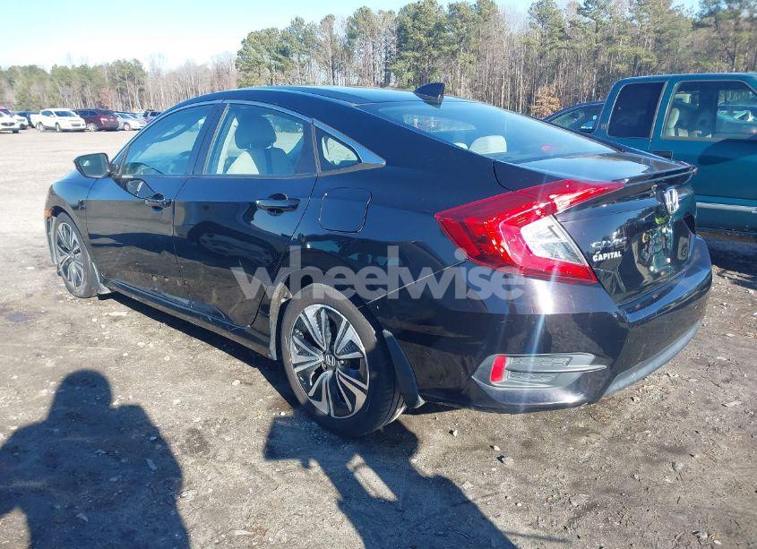 Photo 3 of 2017 Honda Civic EX-T (VIN 19XFC1F34HE010686)