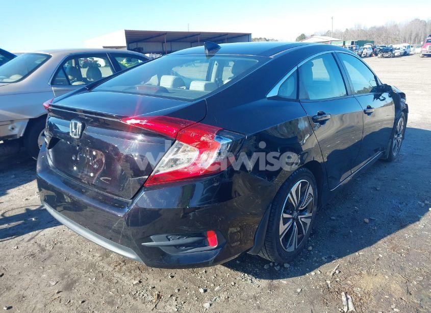 Photo 4 of 2017 Honda Civic EX-T (VIN 19XFC1F34HE010686)