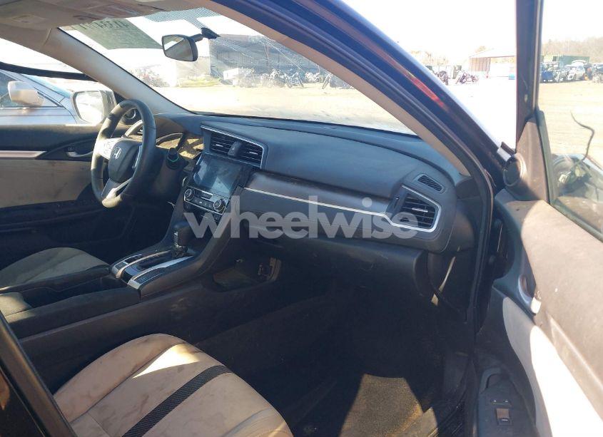 Photo 5 of 2017 Honda Civic EX-T (VIN 19XFC1F34HE010686)