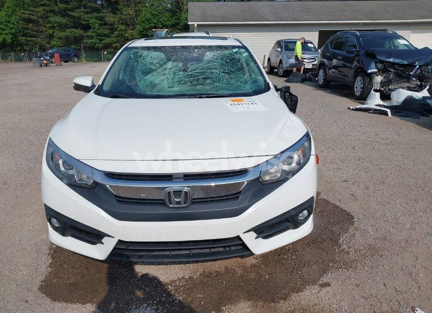 Photo 13 of 2017 Honda Civic EX-T (VIN 19XFC1F34HE213612)