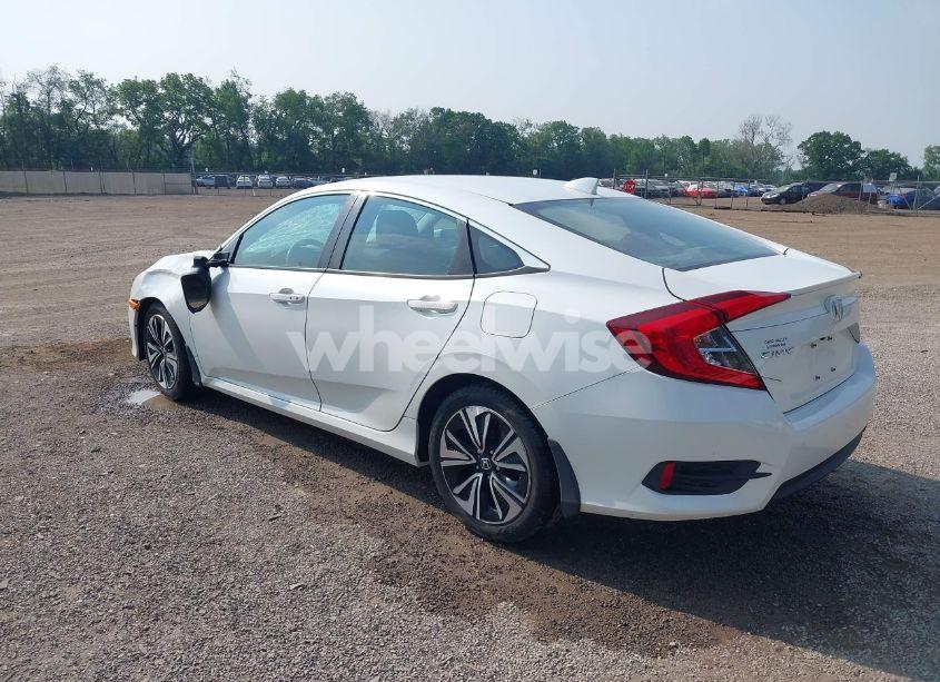 Photo 3 of 2017 Honda Civic EX-T (VIN 19XFC1F34HE213612)