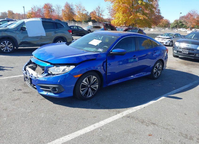 Photo 2 of 2017 Honda Civic EX-T (VIN 19XFC1F34HE213982)
