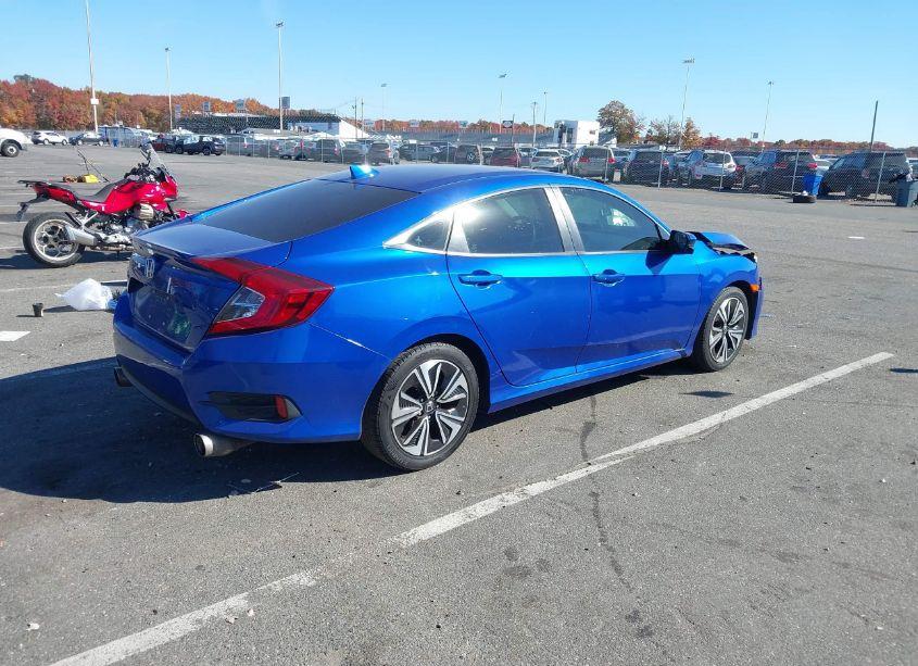 Photo 4 of 2017 Honda Civic EX-T (VIN 19XFC1F34HE213982)