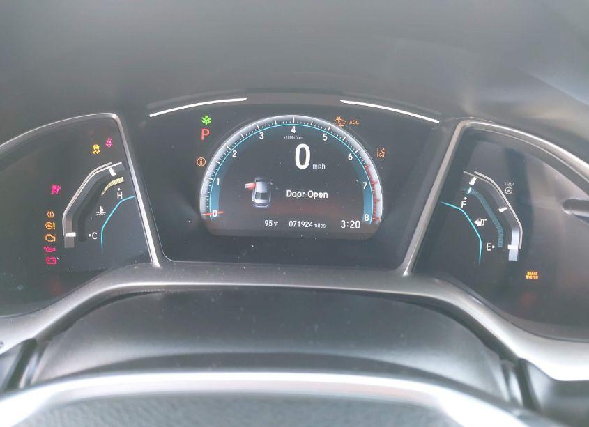 Photo 7 of 2019 Honda Civic EX (VIN 19XFC1F34KE204898)