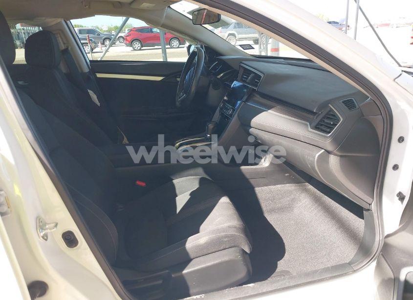 Photo 5 of 2021 Honda Civic EX (VIN 19XFC1F34ME007278)