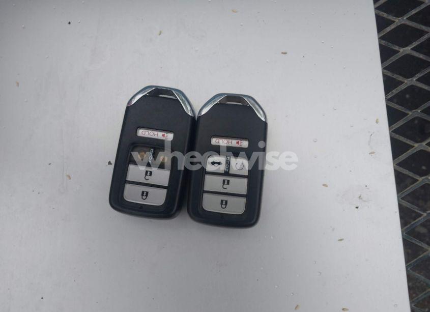 Photo 11 of 2016 Honda Civic EX-T (VIN 19XFC1F35GE000392)