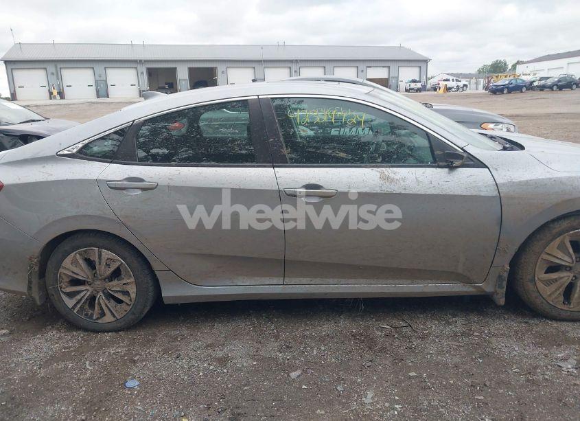 Photo 13 of 2016 Honda Civic EX-T (VIN 19XFC1F35GE000392)