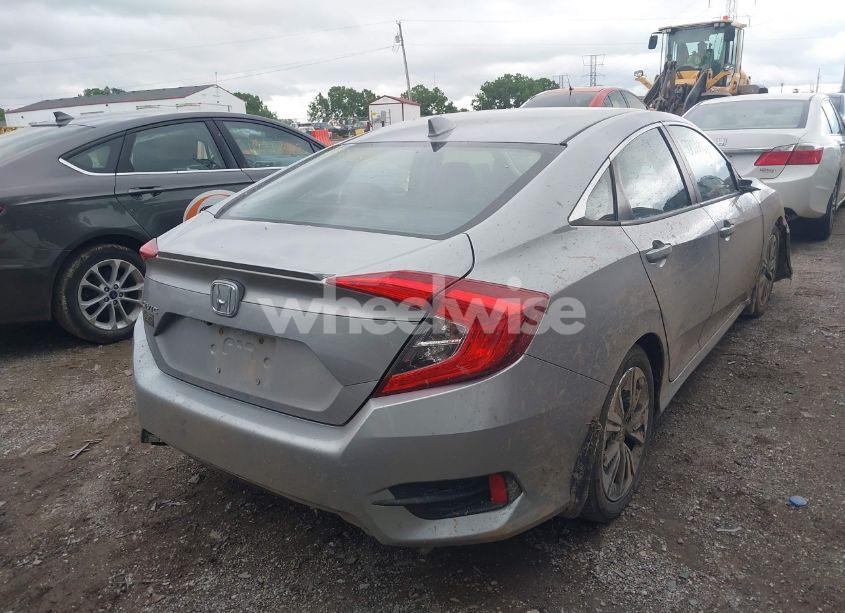 Photo 4 of 2016 Honda Civic EX-T (VIN 19XFC1F35GE000392)