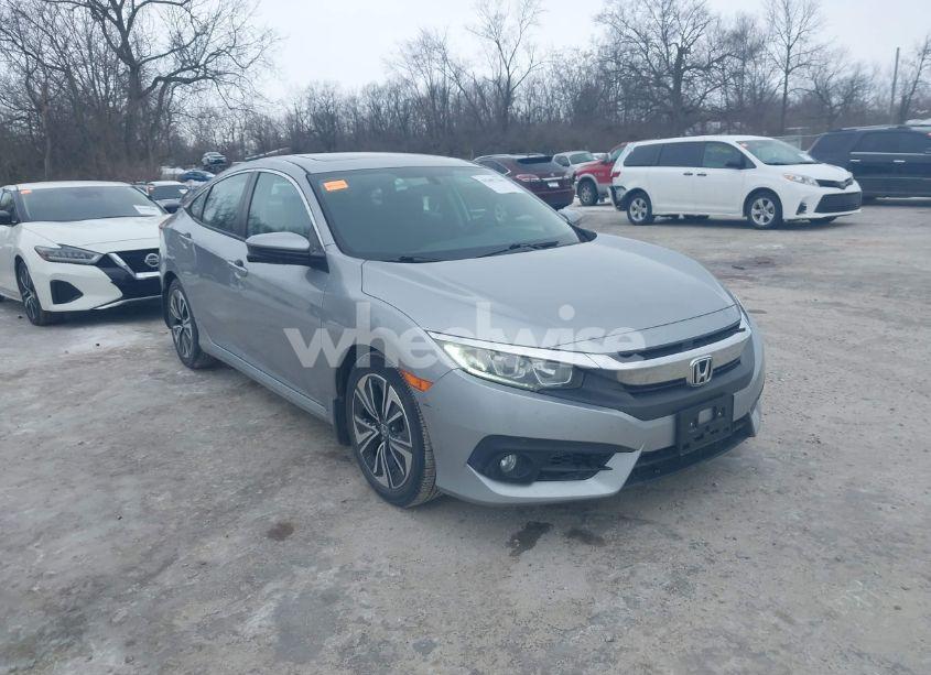 2016 Honda Civic EX-T (VIN 19XFC1F35GE009688) main photo