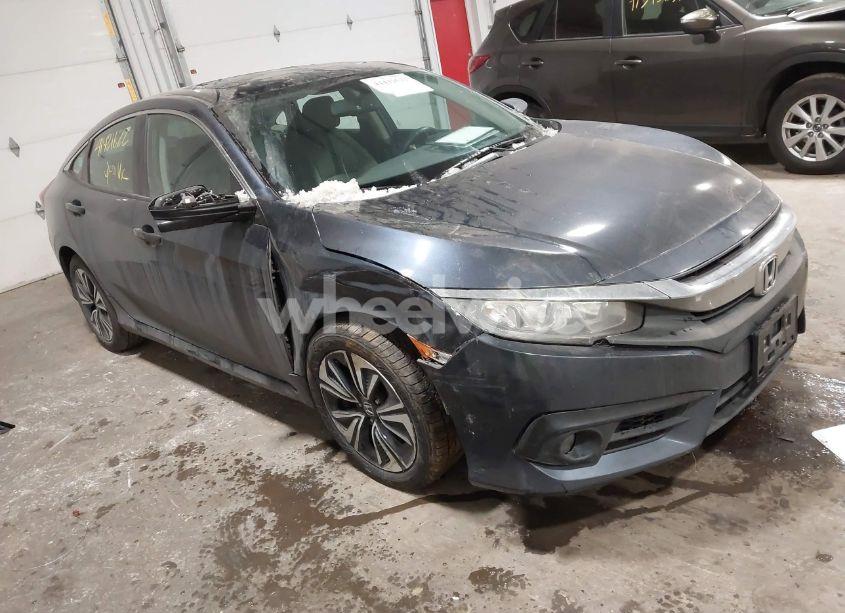 2016 Honda Civic EX-T (VIN 19XFC1F35GE038866) main photo