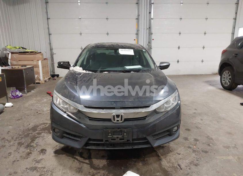 Photo 12 of 2016 Honda Civic EX-T (VIN 19XFC1F35GE038866)