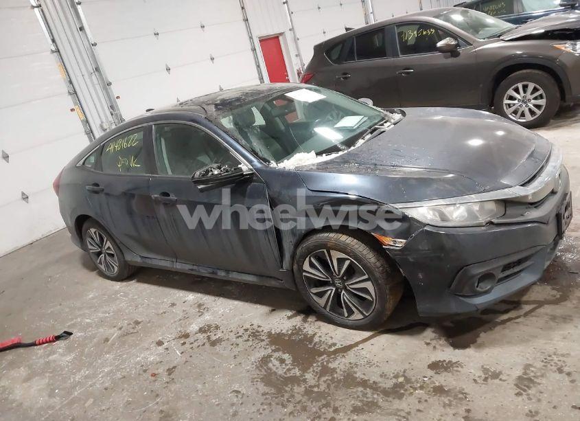 Photo 13 of 2016 Honda Civic EX-T (VIN 19XFC1F35GE038866)