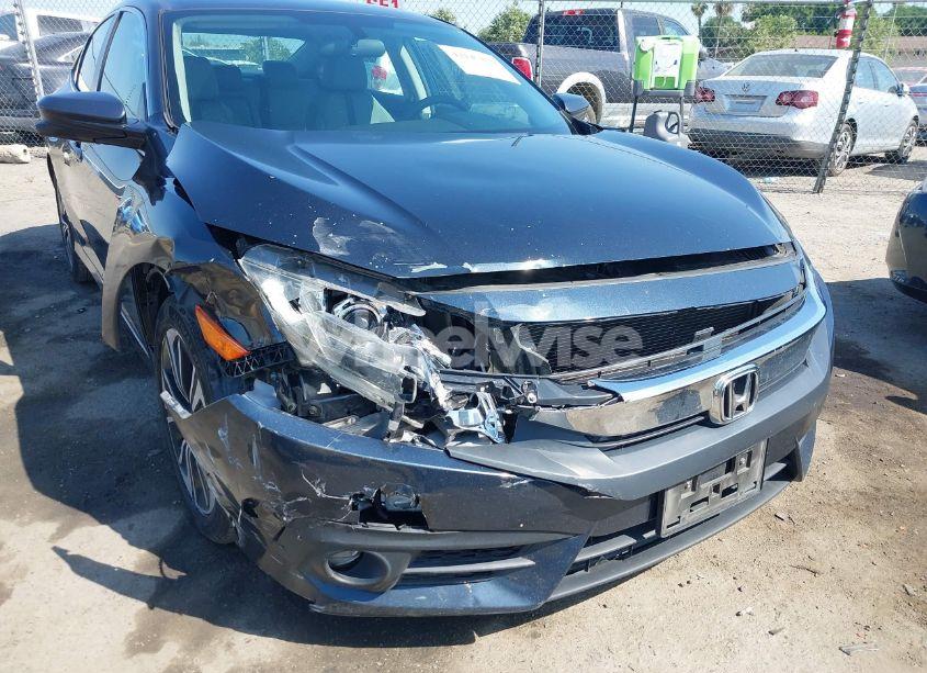 Photo 6 of 2016 Honda Civic EX-T (VIN 19XFC1F35GE212628)