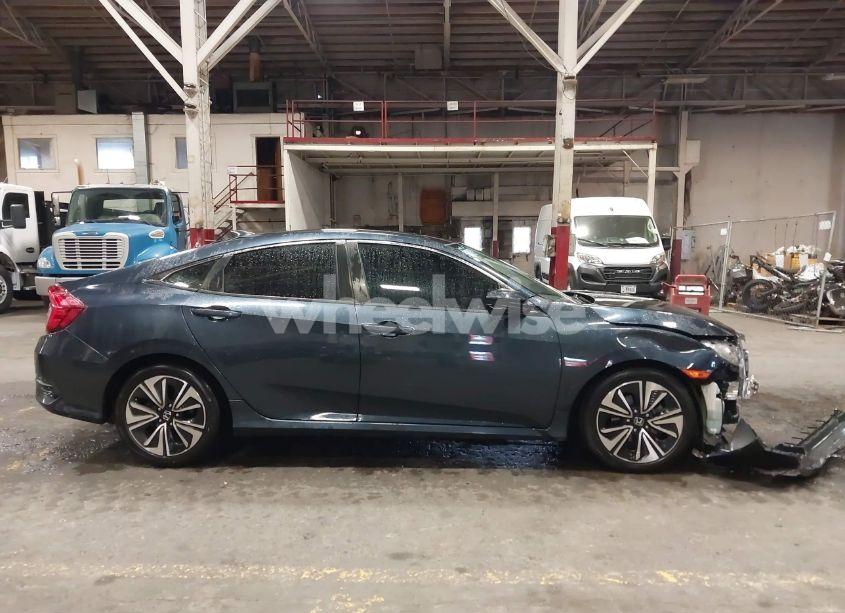 Photo 13 of 2016 Honda Civic EX-T (VIN 19XFC1F35GE223029)