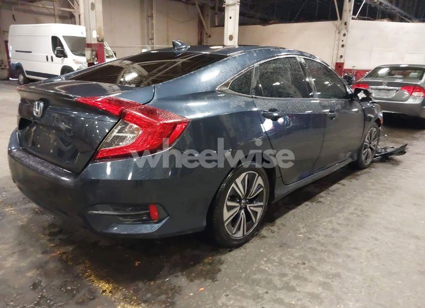Photo 4 of 2016 Honda Civic EX-T (VIN 19XFC1F35GE223029)