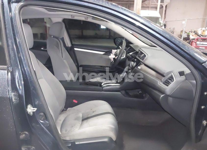 Photo 5 of 2016 Honda Civic EX-T (VIN 19XFC1F35GE223029)