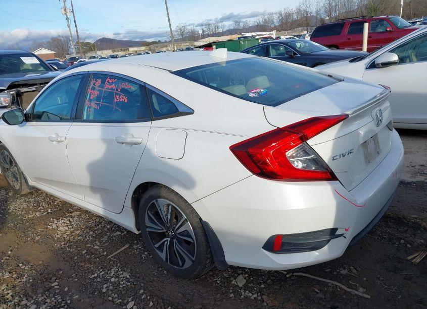 Photo 3 of 2016 Honda Civic EX-T (VIN 19XFC1F35GE223922)
