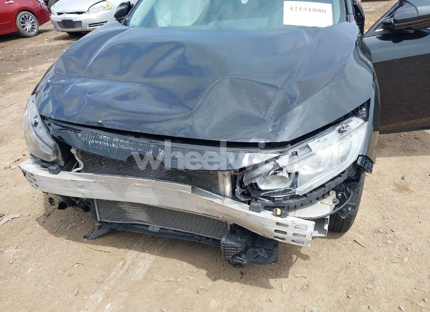Photo 6 of 2017 Honda Civic EX-T (VIN 19XFC1F35HE014472)