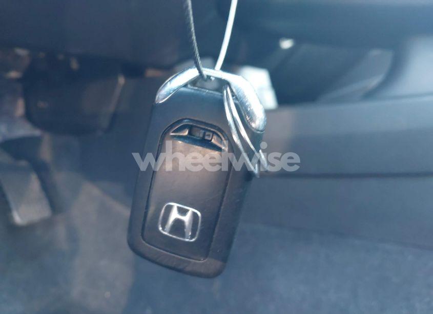 Photo 11 of 2017 Honda Civic EX-T (VIN 19XFC1F35HE021213)