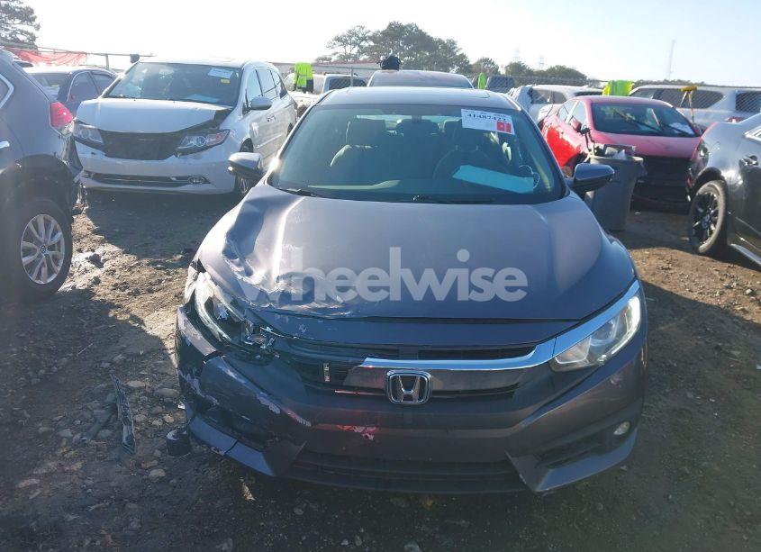 Photo 12 of 2017 Honda Civic EX-T (VIN 19XFC1F35HE021213)