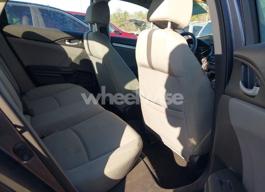 Photo 8 of 2017 Honda Civic EX-T (VIN 19XFC1F35HE021213)