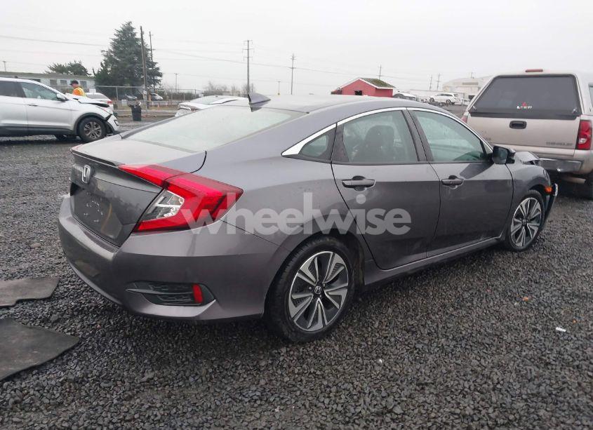 Photo 4 of 2017 Honda Civic EX-T (VIN 19XFC1F35HE213179)