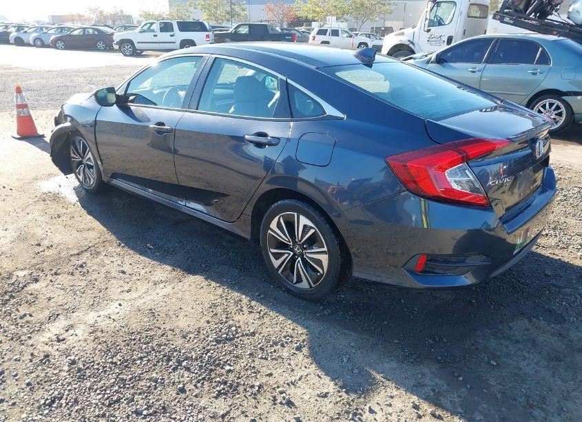 Photo 3 of 2017 Honda Civic EX-T (VIN 19XFC1F35HE214199)