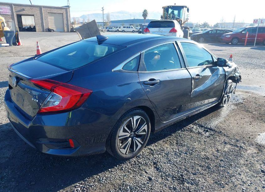 Photo 4 of 2017 Honda Civic EX-T (VIN 19XFC1F35HE214199)