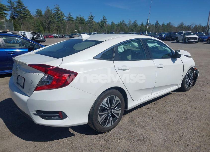 Photo 4 of 2017 Honda Civic EX-T (VIN 19XFC1F35HE214445)