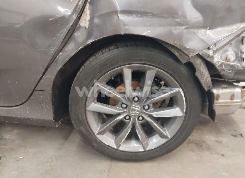 Photo 12 of 2019 Honda Civic EX (VIN 19XFC1F35KE003981)