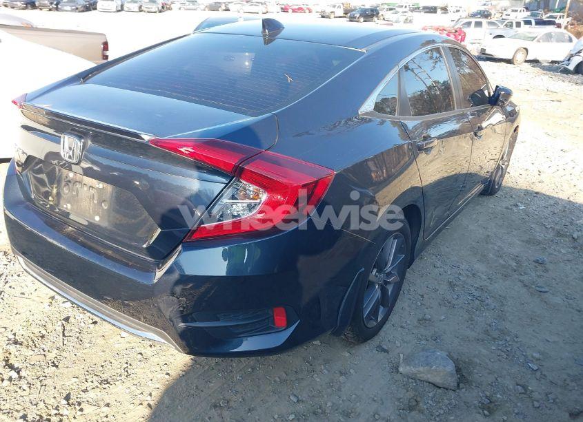 Photo 4 of 2019 Honda Civic EX (VIN 19XFC1F35KE015855)