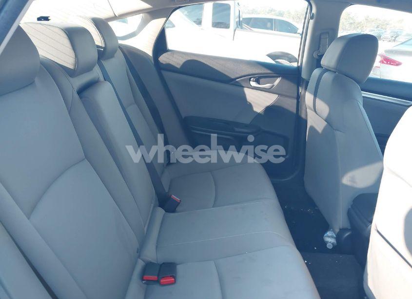 Photo 8 of 2019 Honda Civic EX (VIN 19XFC1F35KE015855)