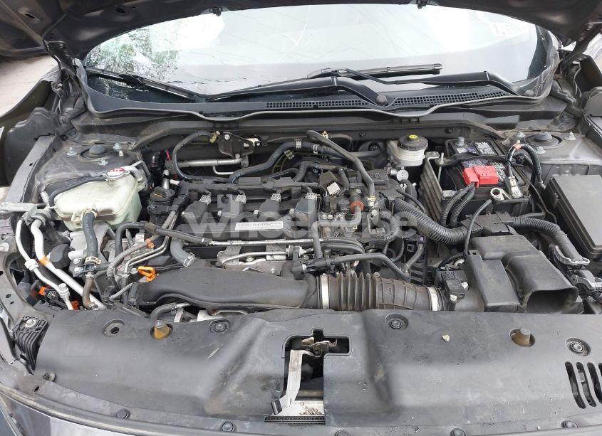 Photo 10 of 2019 Honda Civic EX (VIN 19XFC1F35KE016973)