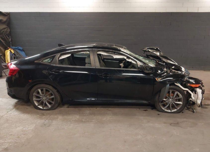 Photo 13 of 2019 Honda Civic EX (VIN 19XFC1F35KE203999)